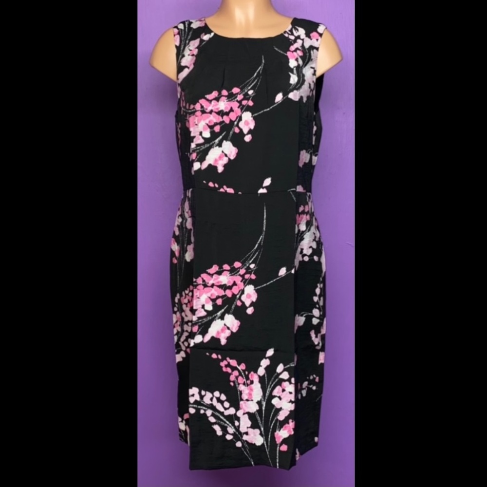 Madison Hill Women's Dress size 8